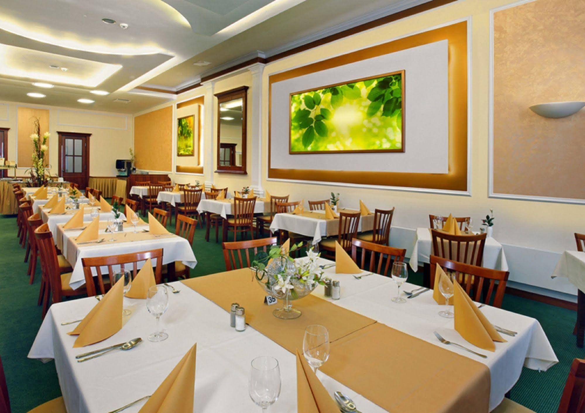 Spa & Wellness Hotel Olympia Marienbad Marianske Lazne Exterior foto
